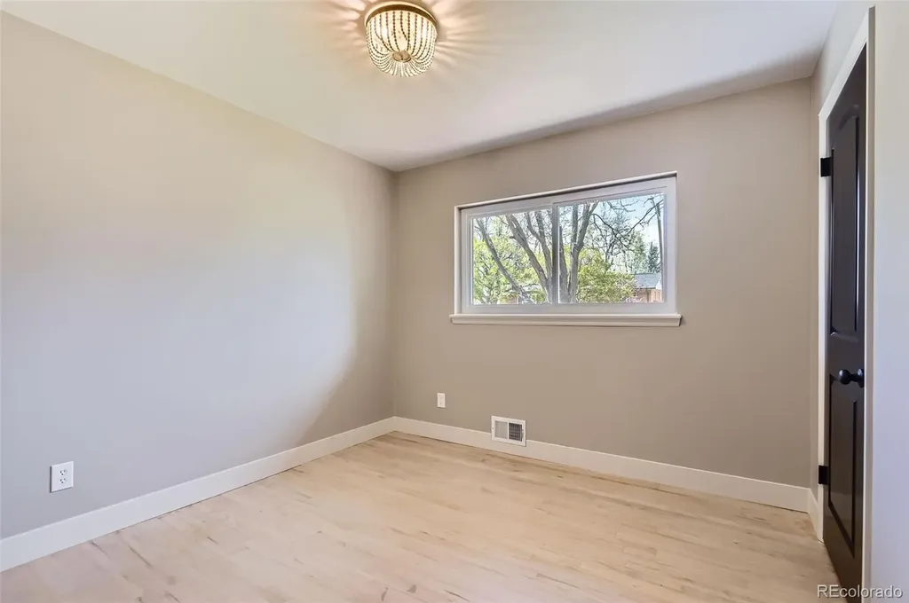3576 S Holly Street Denver CO 80237