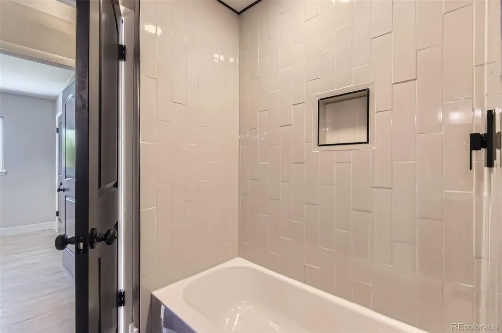 3576 S Holly Street Denver CO 80237
