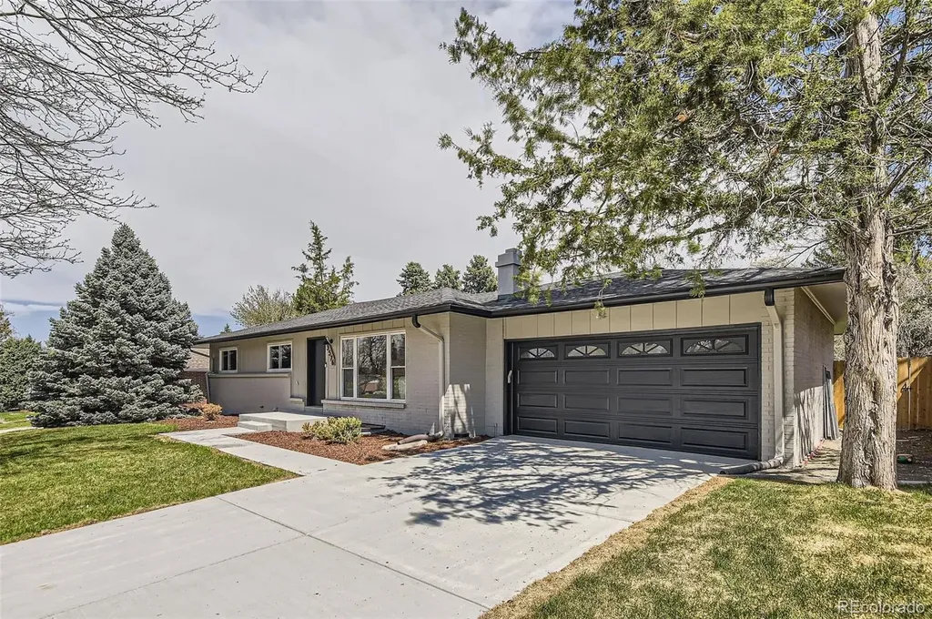 3576 S Holly Street Denver CO 80237