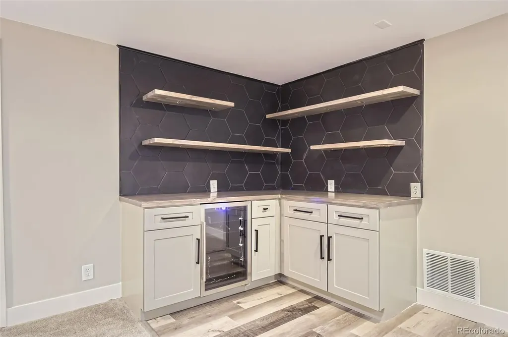 3576 S Holly Street Denver CO 80237