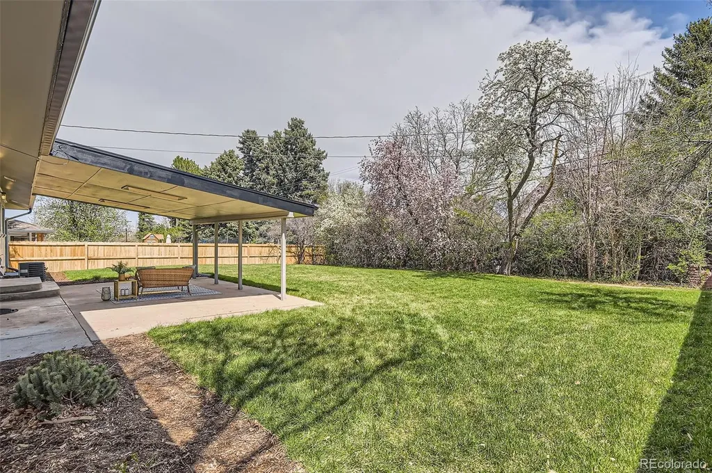 3576 S Holly Street Denver CO 80237
