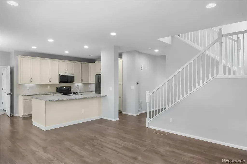 26843 E Easter Place Aurora CO 80016