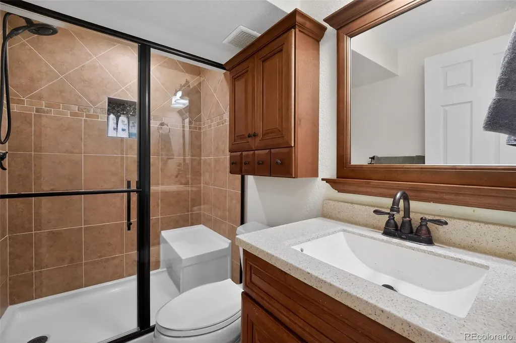 69 Ward Court Lakewood CO 80228