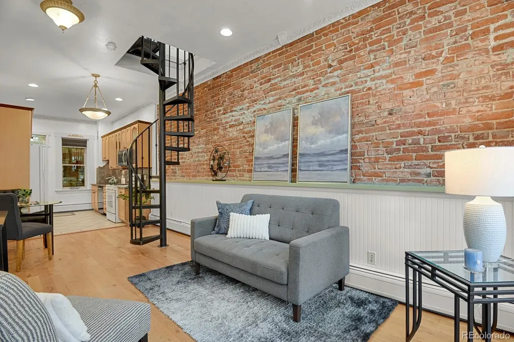 3217 1/2 N Osage Street Denver CO 80211