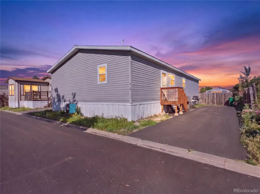 9710 Lark Street Denver CO 80260