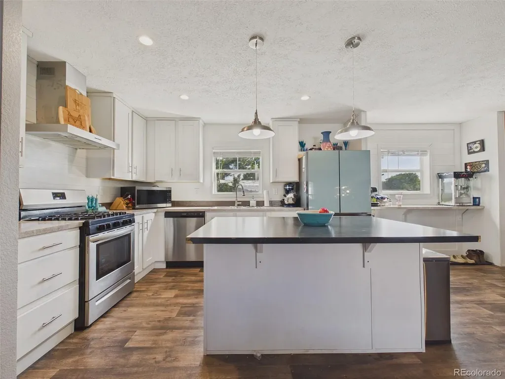 9710 Lark Street Denver CO 80260