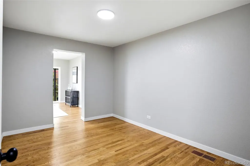 2823 N Madison Street Denver CO 80205