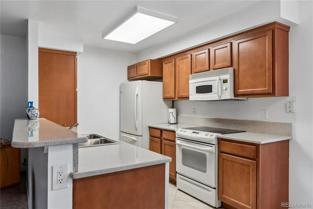 2811 W Long Drive Littleton CO 80120