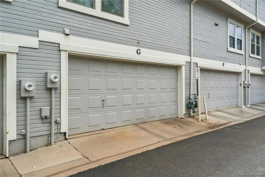 2811 W Long Drive Littleton CO 80120