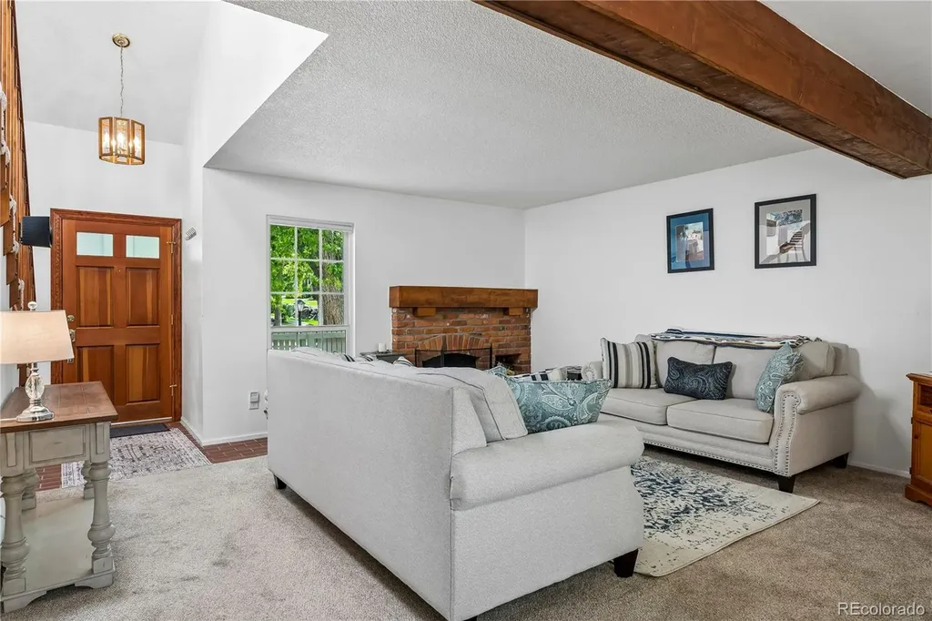 2811 W Long Drive Littleton CO 80120
