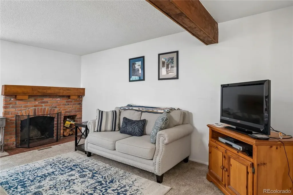 2811 W Long Drive Littleton CO 80120