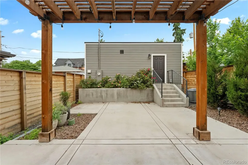 3317 Bryant Street Denver CO 80211