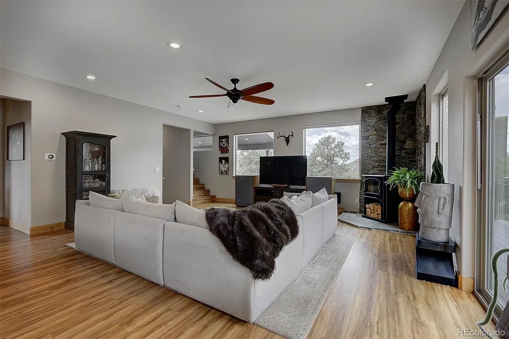 8621 Majestic View Drive Conifer CO 80433