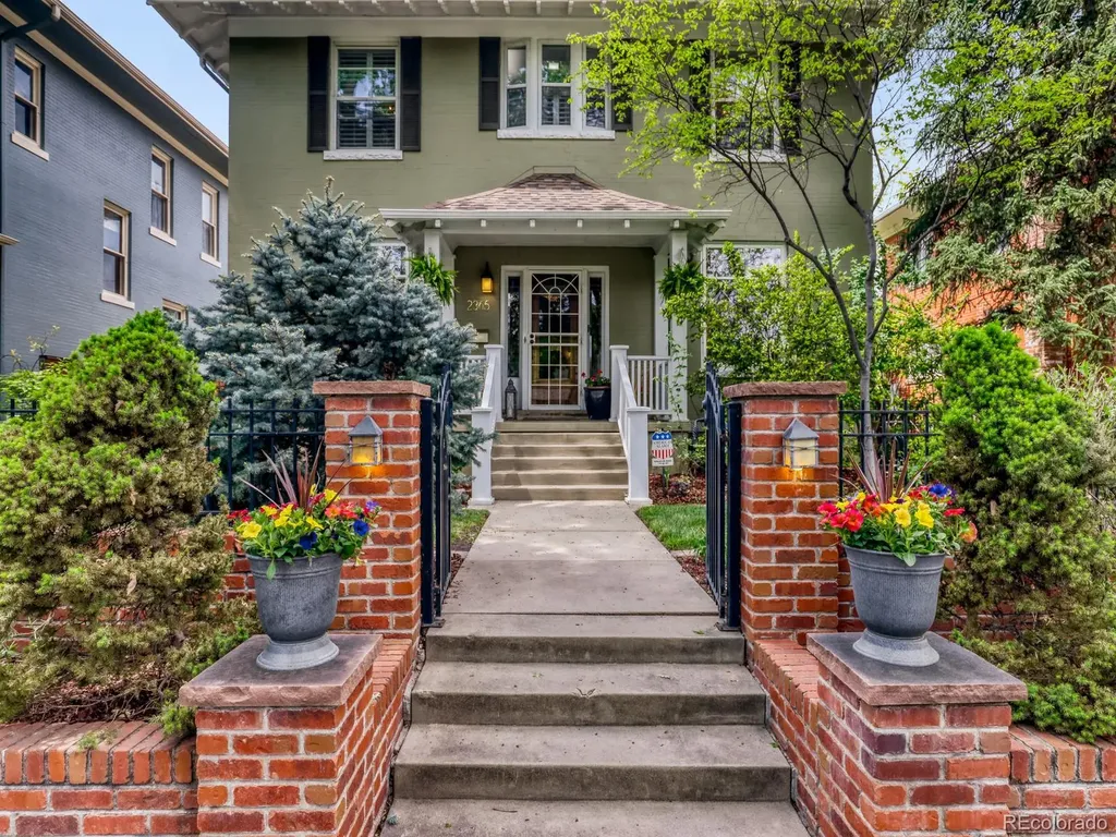 2365 Albion Street Denver CO 80207