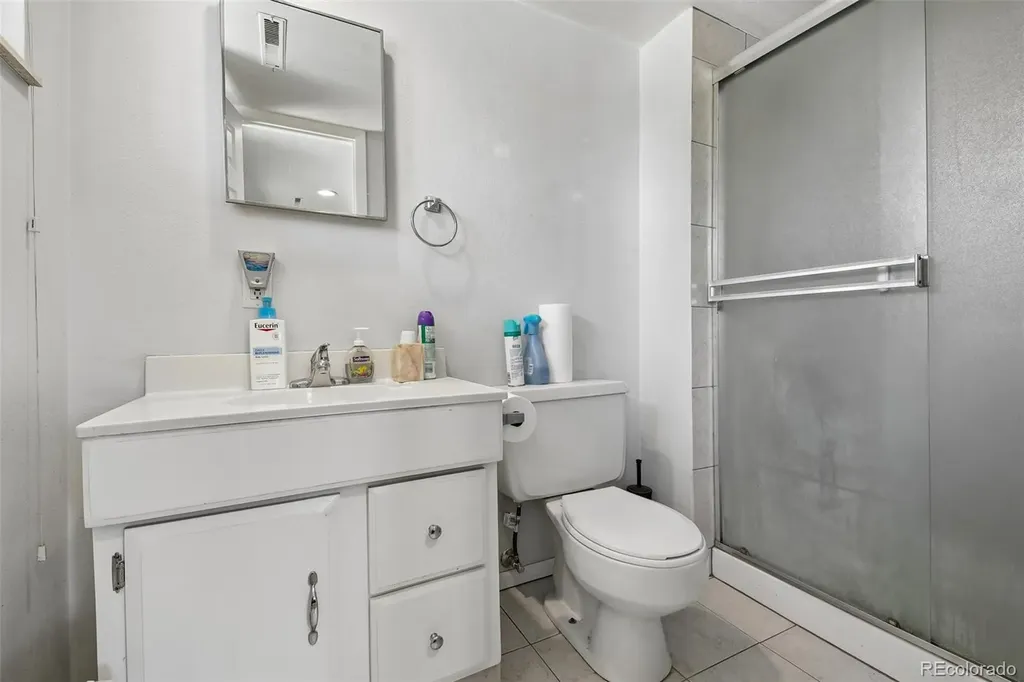 6164 S Eaton Court Littleton CO 80123
