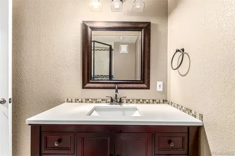 7556 S Shawnee Street Aurora CO 80016