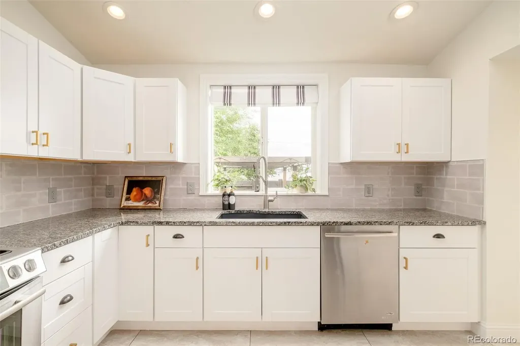 3810 Navajo Street Denver CO 80211