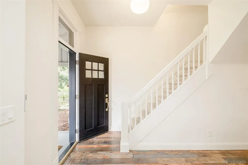 3810 Navajo Street Denver CO 80211