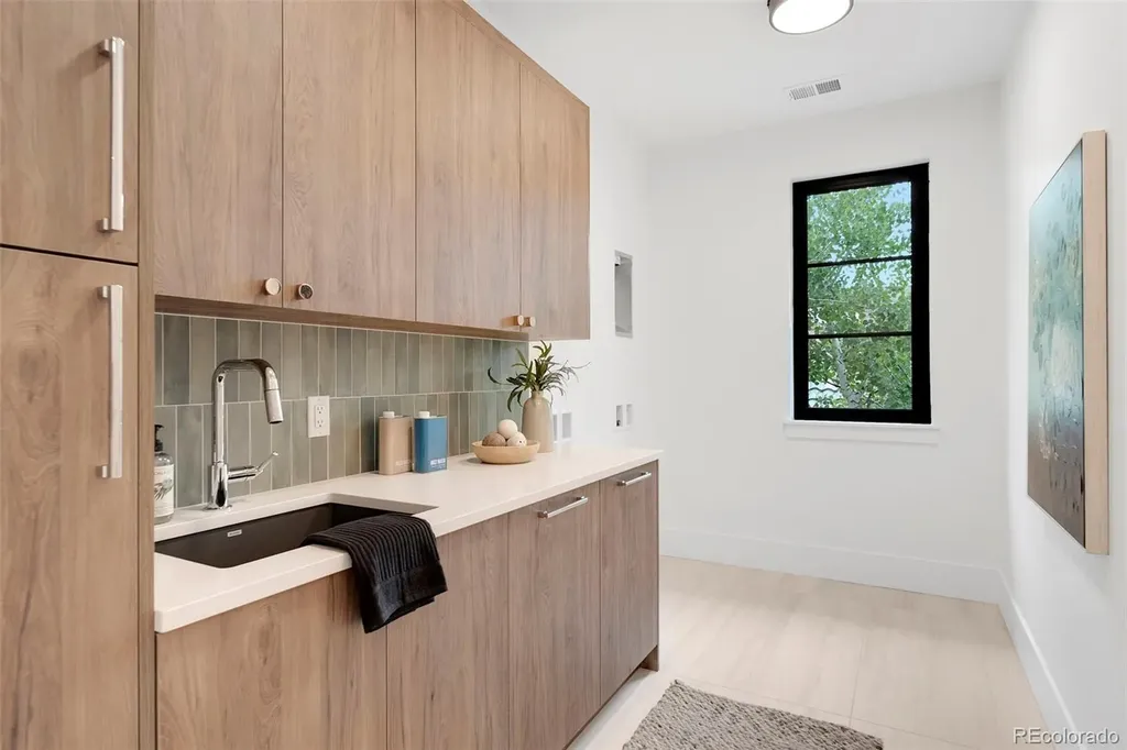 482 S Gilpin Street Denver CO 80209