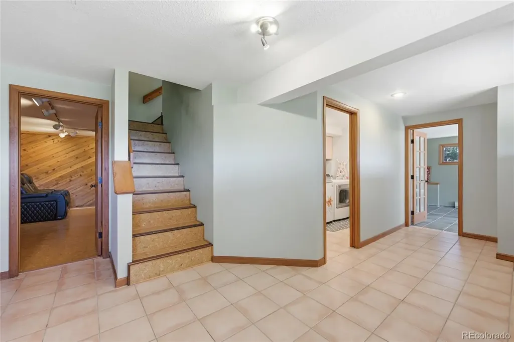16 Auk Lane Bailey CO 80421