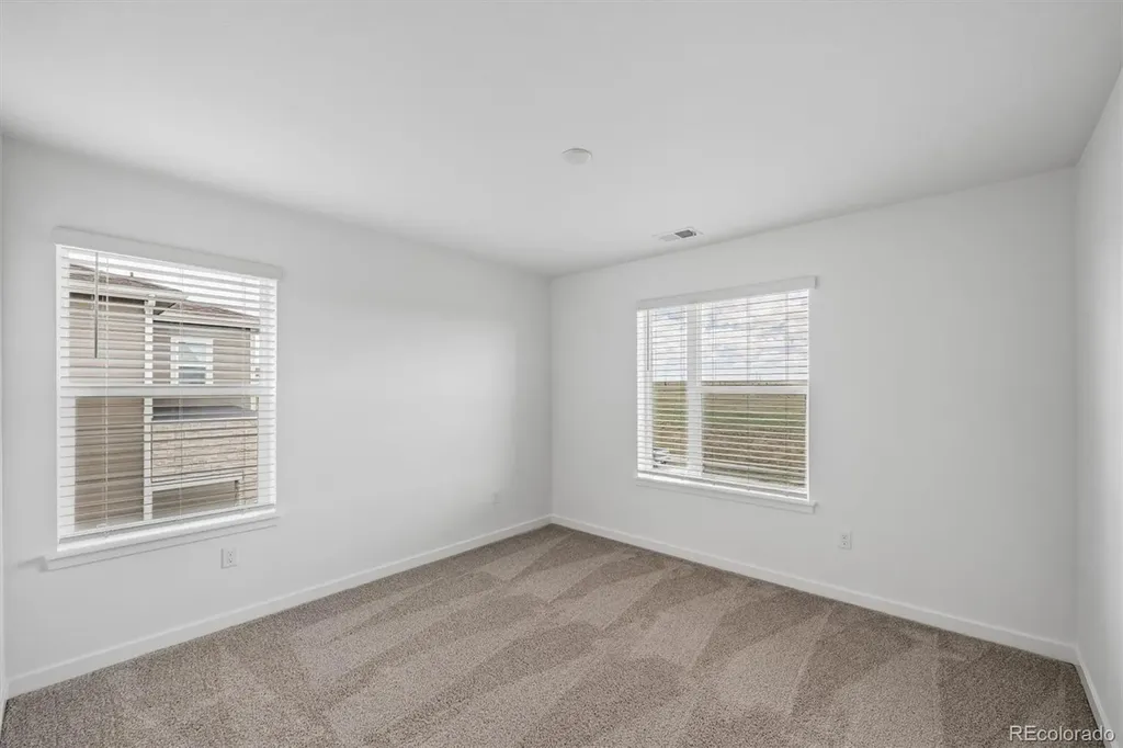 3731 N Hayleyville Street Aurora CO 80019