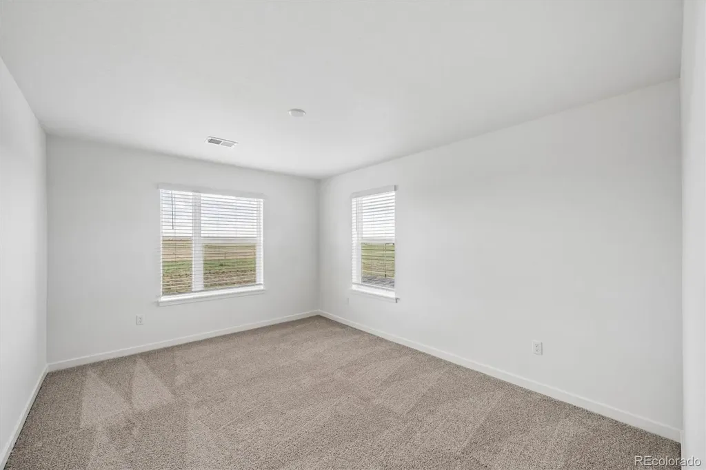 3731 N Hayleyville Street Aurora CO 80019