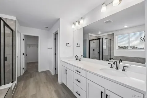 3731 N Hayleyville Street Aurora CO 80019