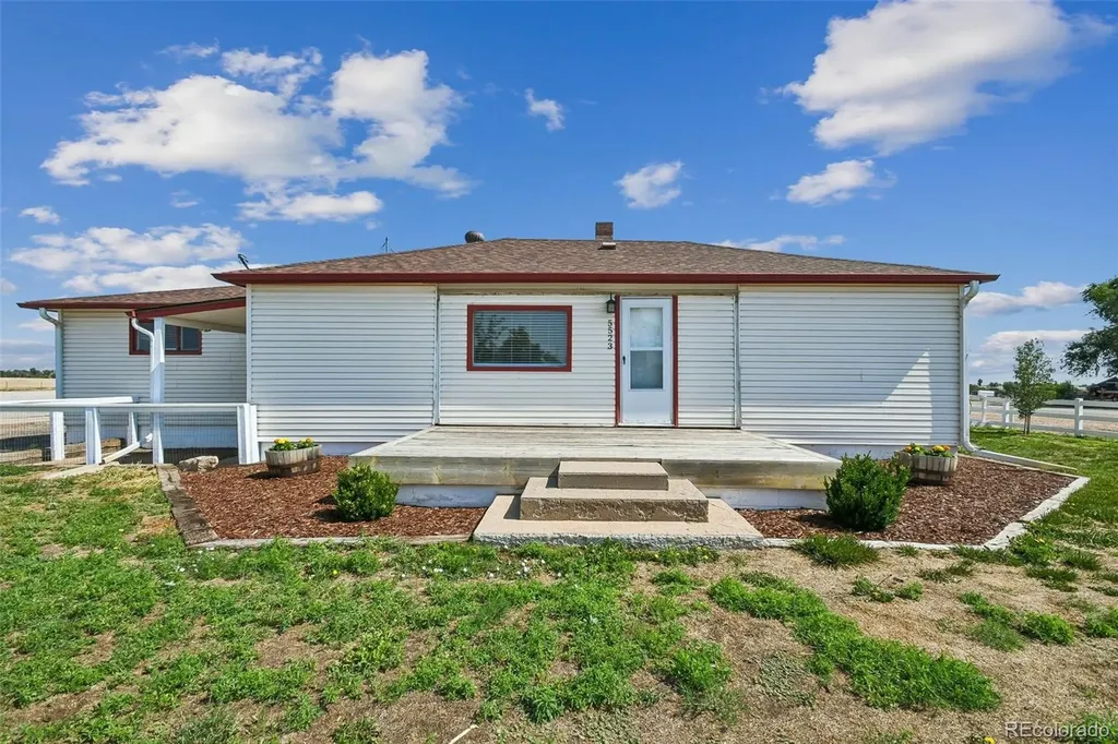 5523 County Road 37 Fort Lupton CO 80621