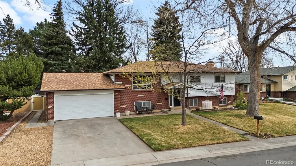 5866 Parfet Court Arvada CO 80004