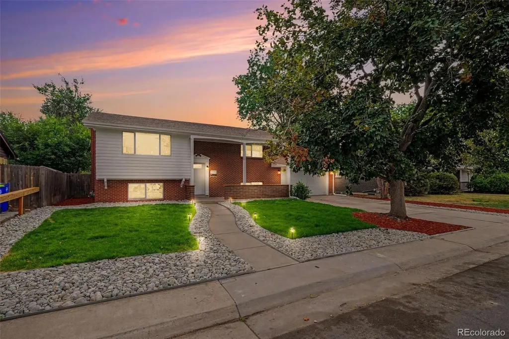 12006 E Arizona Drive Aurora CO 80012