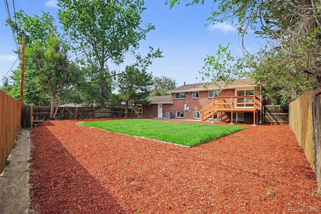 12006 E Arizona Drive Aurora CO 80012