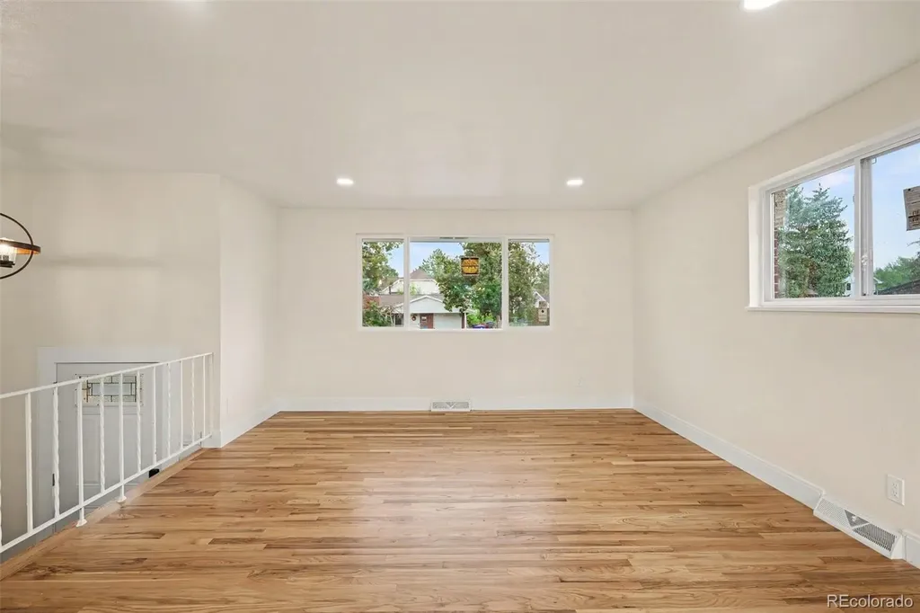 12006 E Arizona Drive Aurora CO 80012