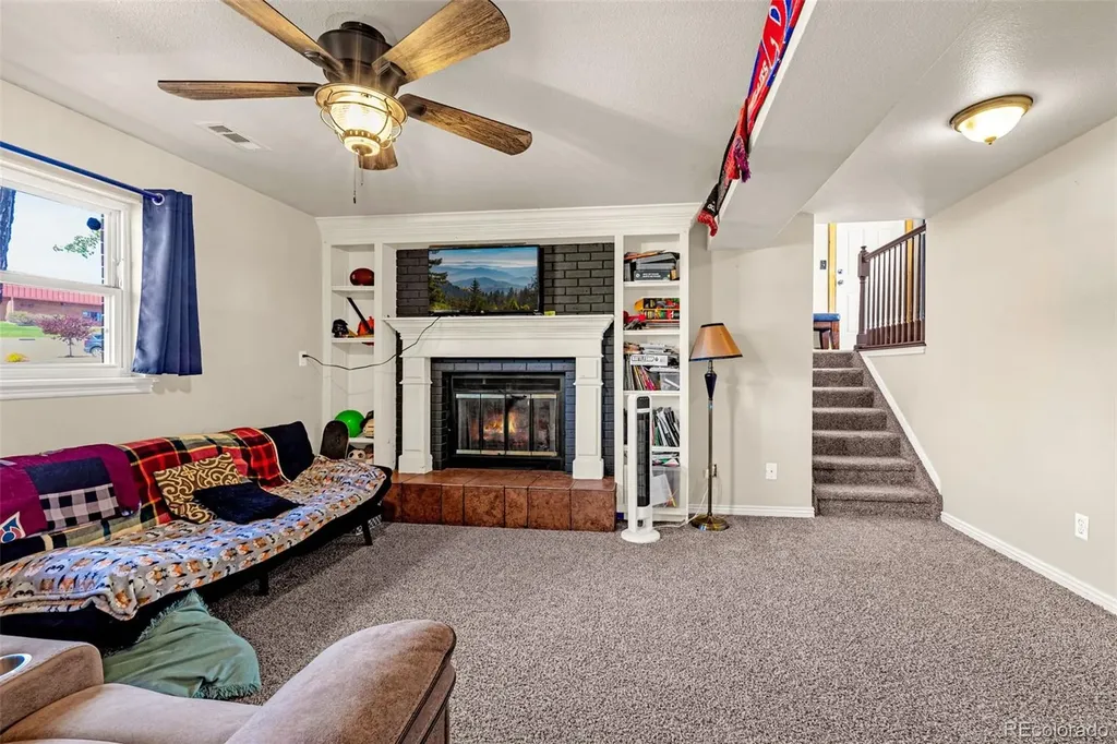 7115 Grand Valley Drive Colorado Springs CO 80911