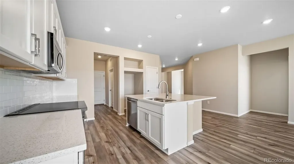 5012 N Tempe Street Aurora CO 80019