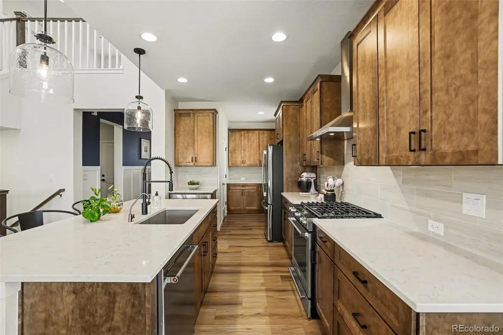 8765 Moonshimmer Trail Littleton CO 80125