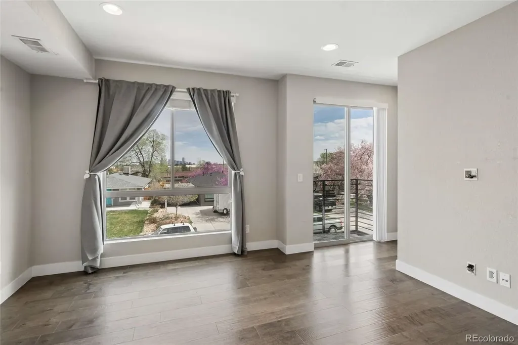 1935 Eaton Street Lakewood CO 80214