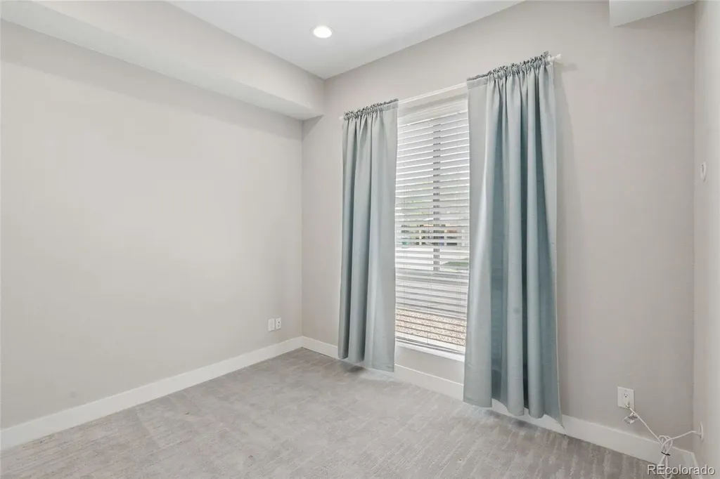 1935 Eaton Street Lakewood CO 80214