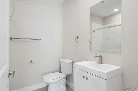 1935 Eaton Street Lakewood CO 80214