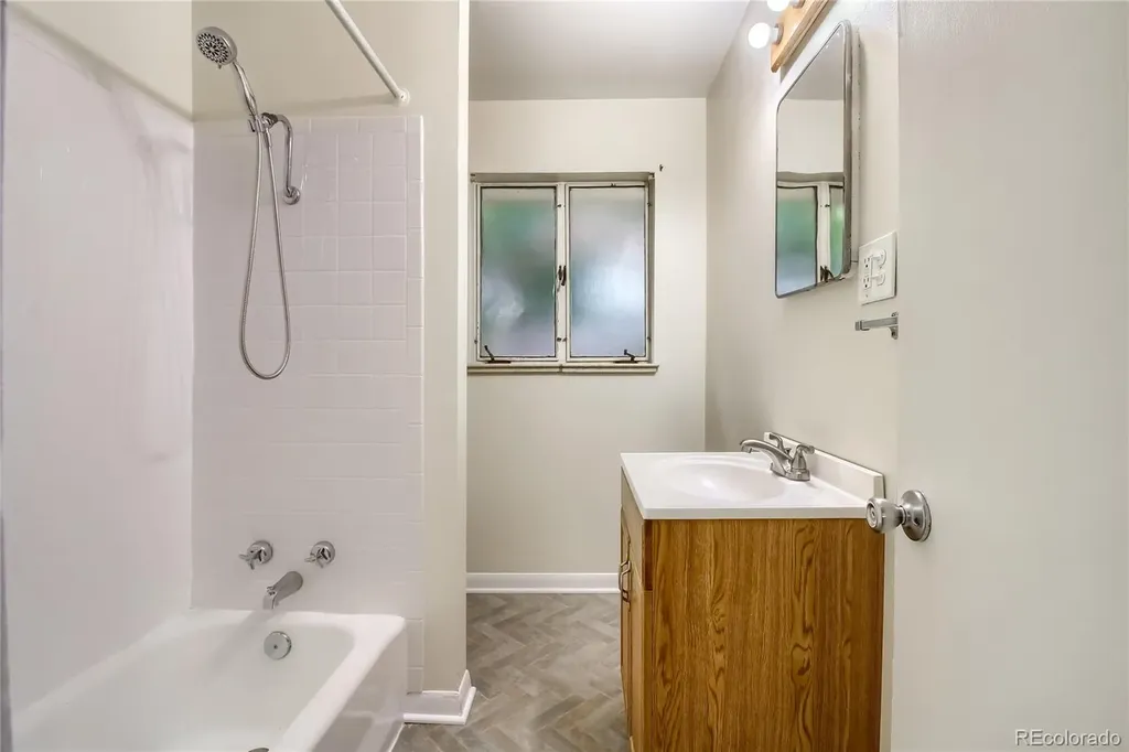 35 N Washington Denver CO 80203