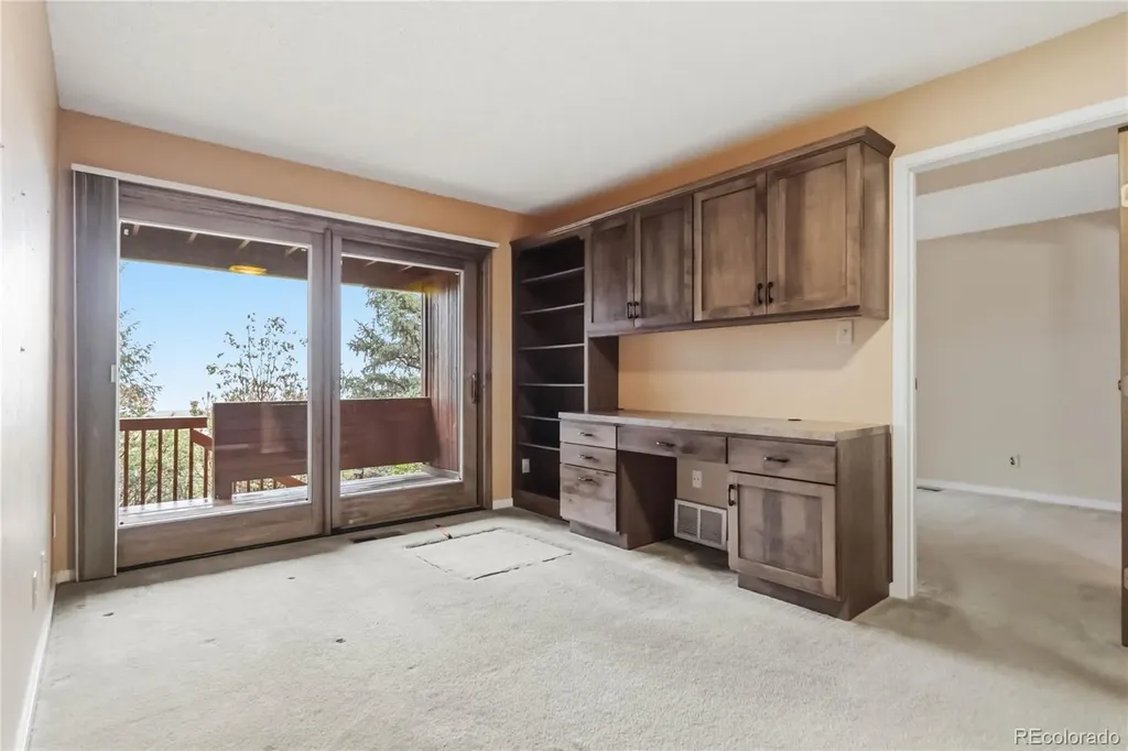 4535 Sentinel Rock Larkspur CO 80118
