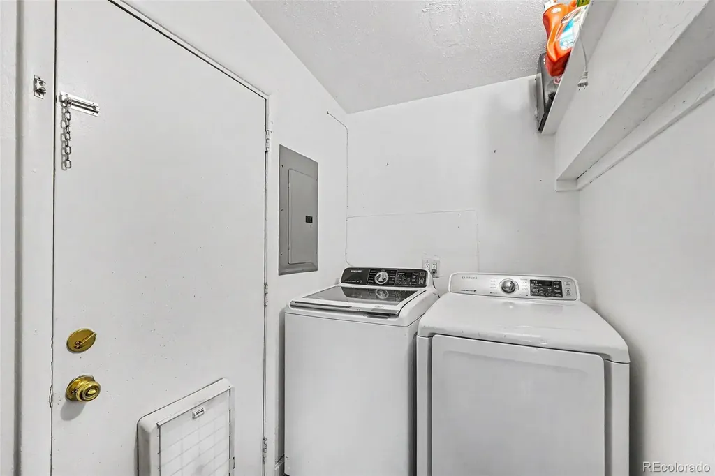 2240 W 56th Place Denver CO 80221