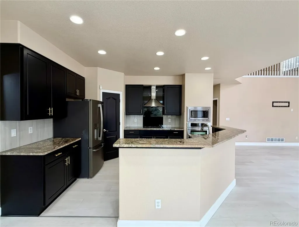22163 E Rowland Place Aurora CO 80016