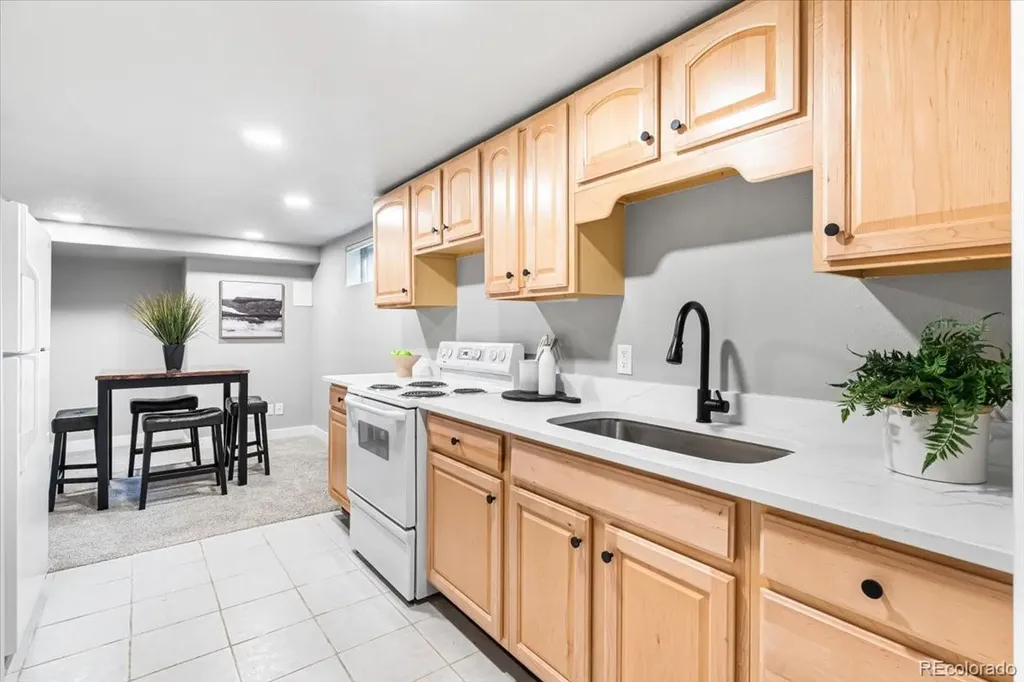 4669 S Idalia Street Aurora CO 80015
