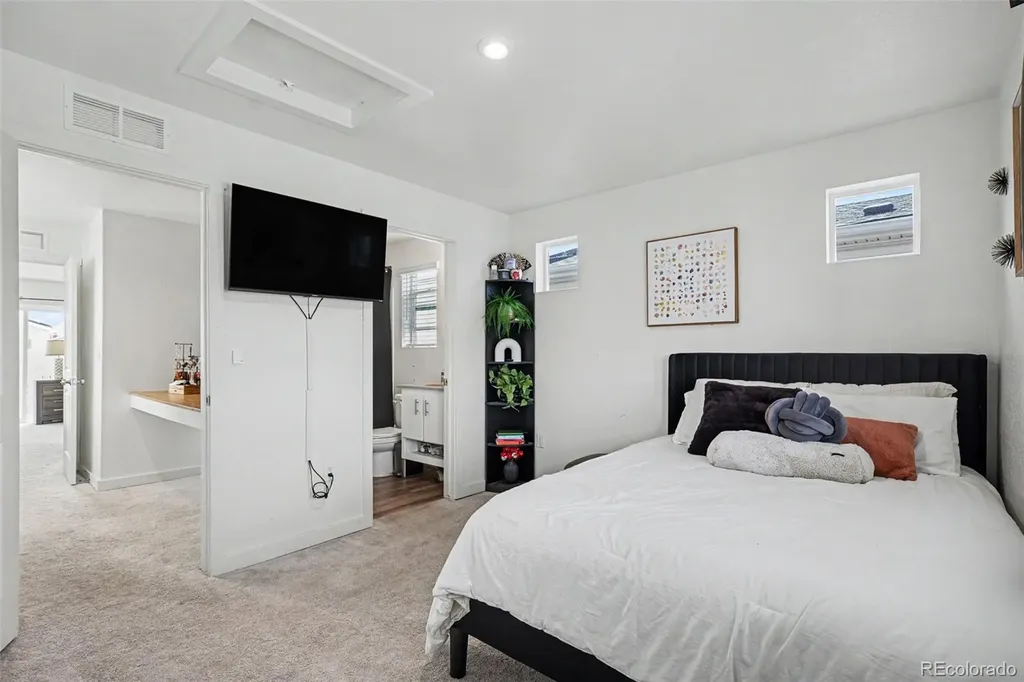 18262 E 49th Place Denver CO 80249