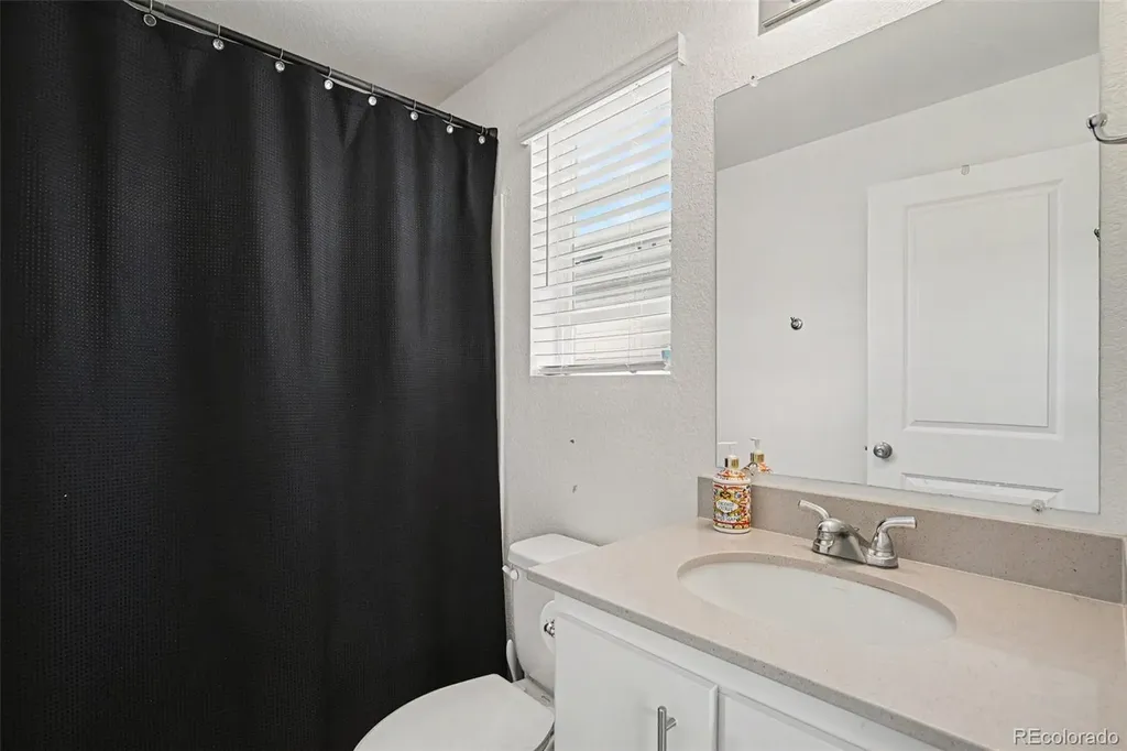 18262 E 49th Place Denver CO 80249