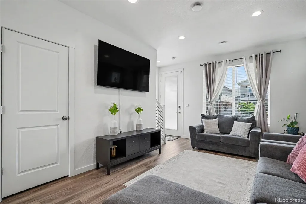 18262 E 49th Place Denver CO 80249