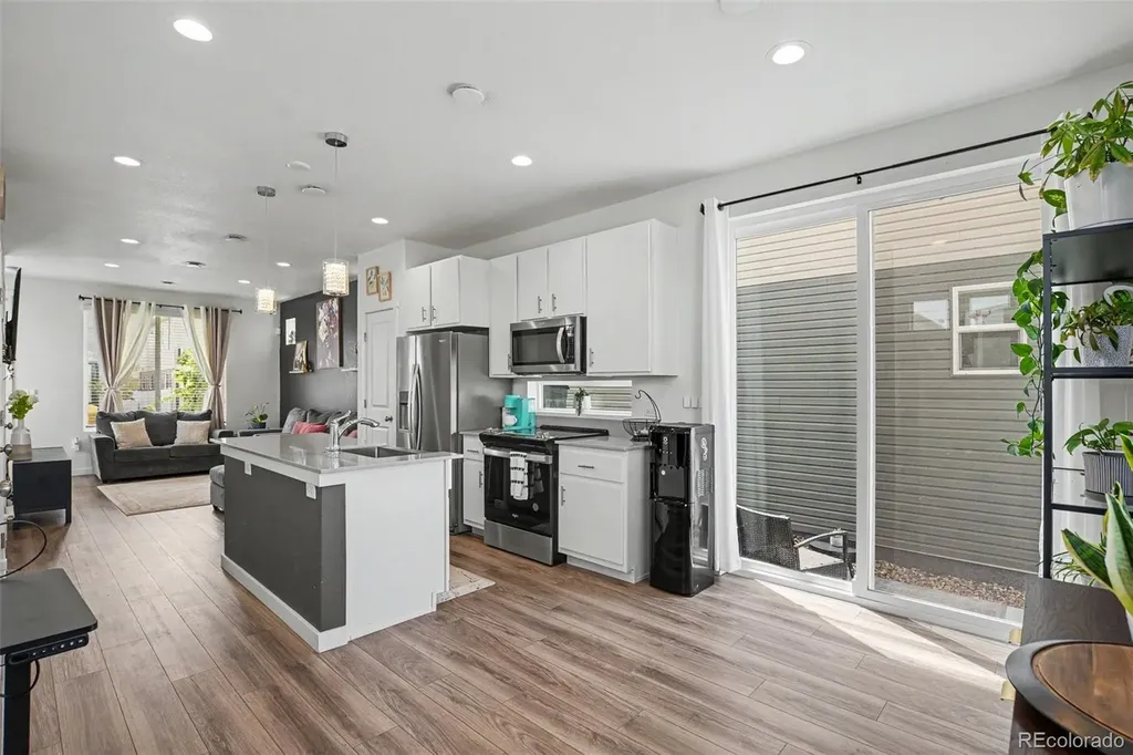 18262 E 49th Place Denver CO 80249