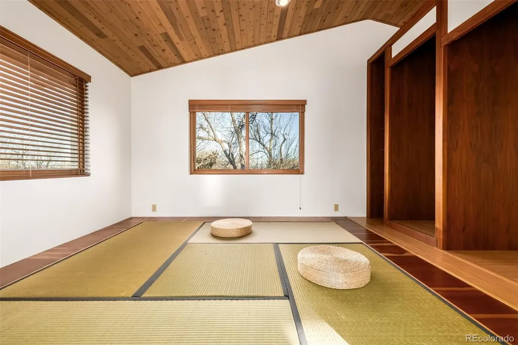1484 Wicklow Street Boulder CO 80303