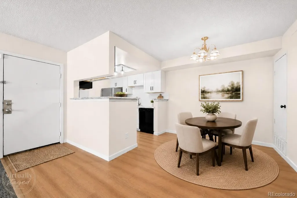 1792 S Pitkin Circle Aurora CO 80017