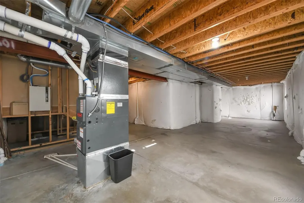 10492 Norfolk Court Commerce City CO 80022